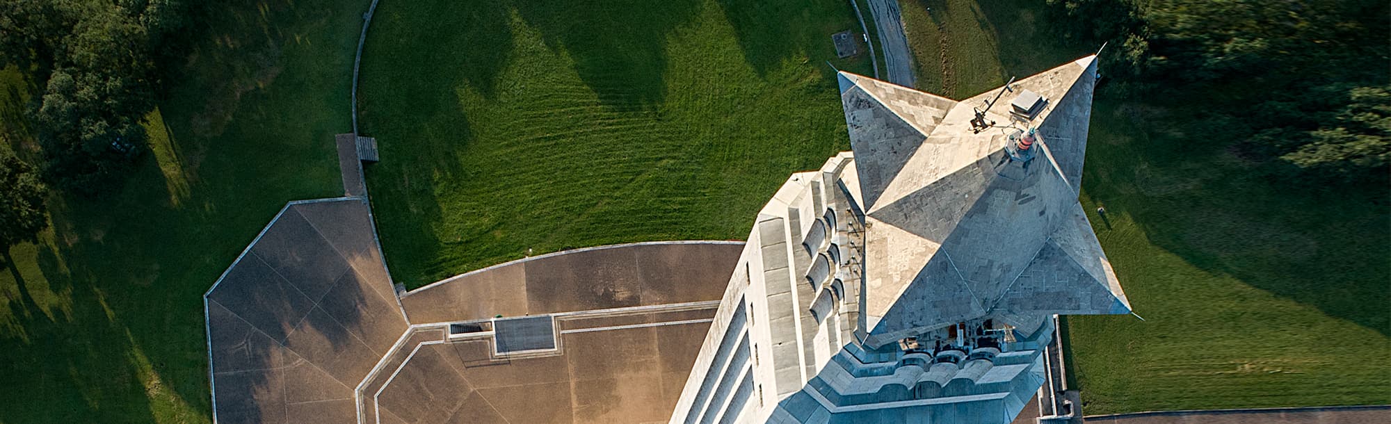 Looking down at the top of the San Jacinto Monument in the afternoon